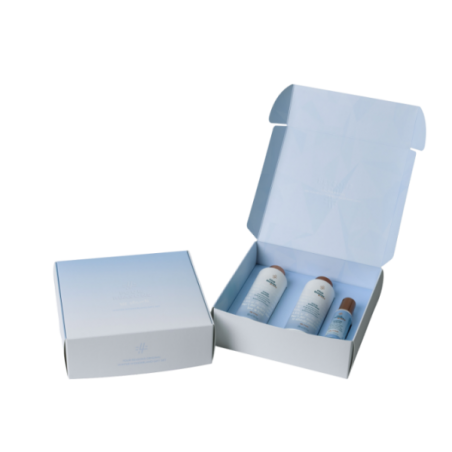 FOUR REASONS Winter Wonderland Gift Set